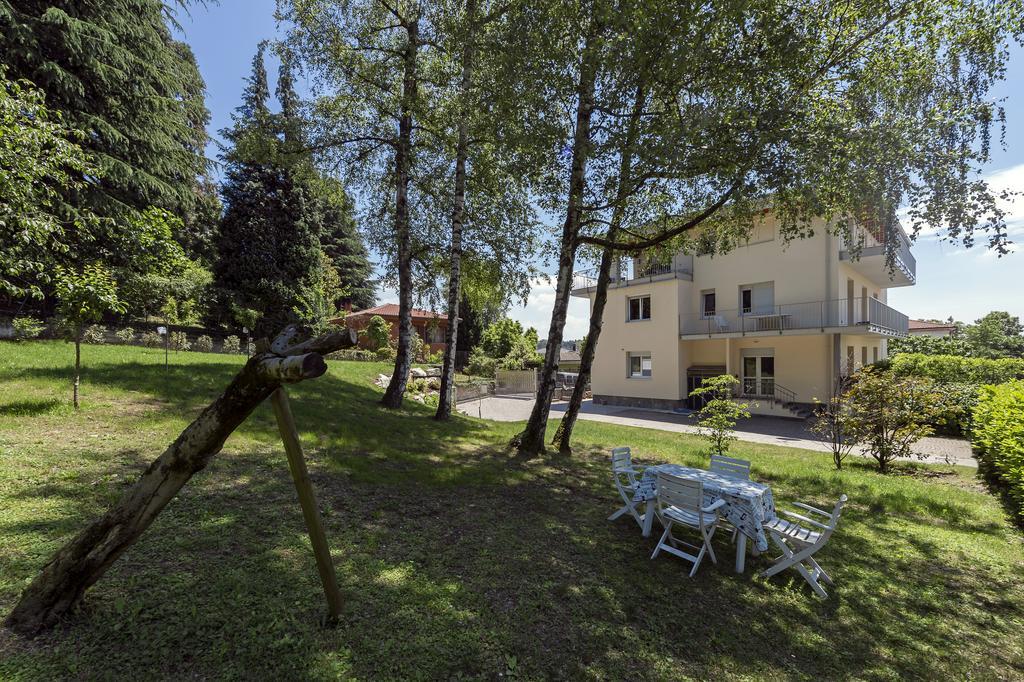 B&B Villa Giuli Варезе Екстериор снимка