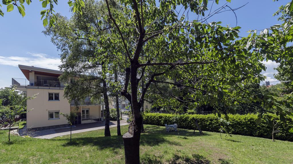 B&B Villa Giuli Варезе Екстериор снимка